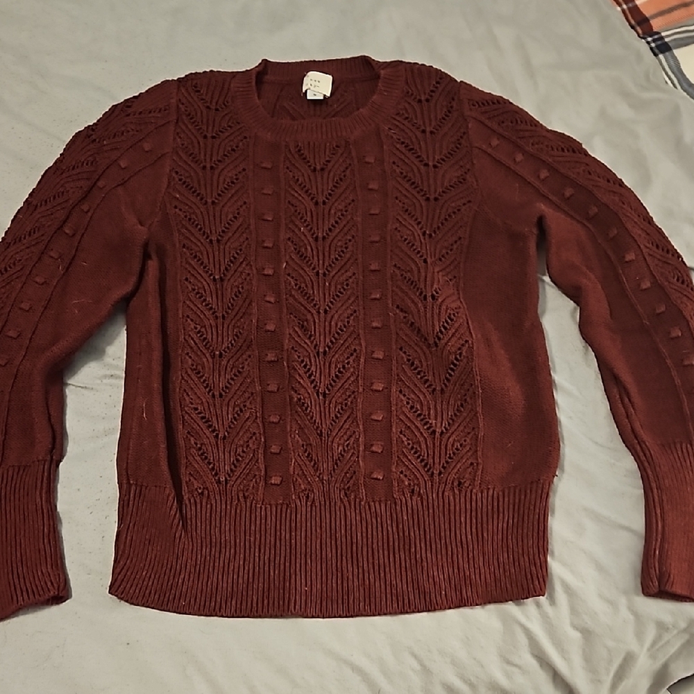 Sweater - Picture 1 of 4